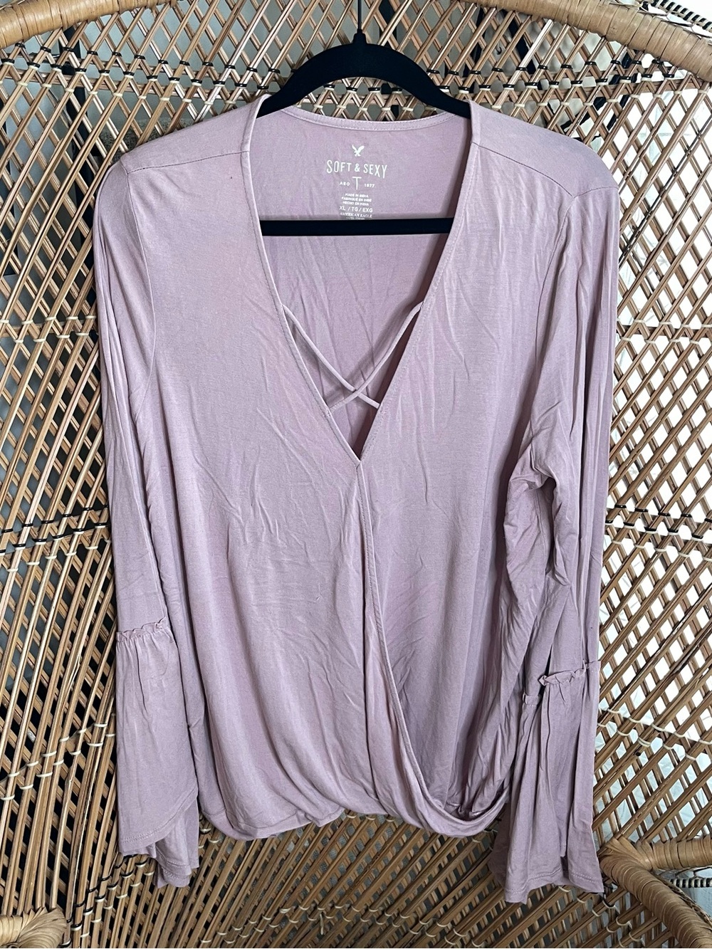 American Eagle Soft & Sexy Lavender Crisscross V-Neck Women's Top
